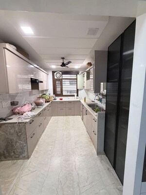 Building Lobby in 3 BHK Builder Floor at Sector 9a – for Sale