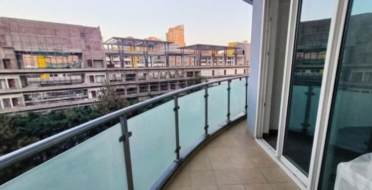 Balcony, omaxe-twin-towers 3.5 Bedroom 2250 Sq.Ft. Apartment In Sector 50 Noida 10581244
