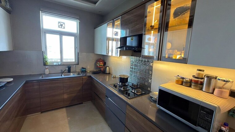 Kitchen, sector 9a 3 Bedroom 2350 Sq.Ft. Builder Floor In Sector 9a Gurgaon 10543327