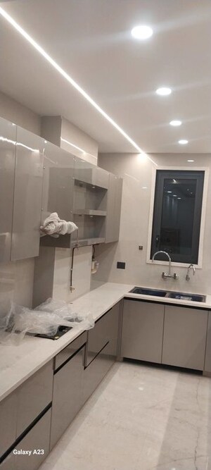 Bathroom in 6+ BHK Independent House at Kohat Enclave – for Sale