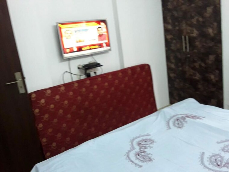 Bedroom, nirala-world-estate-i 3 Bedroom 1440 Sq.Ft. Apartment In Tech Zone 4 Greater Noida Greater Noida 10581258