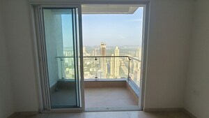 Room in 3 BHK Apartment at L & T Rejuve 360 Tower A, Mulund West – for Rent