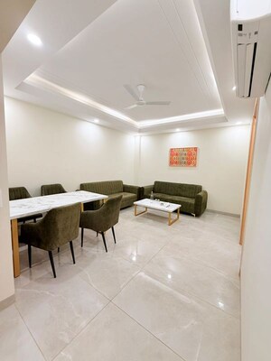 Team Area in 2 BHK Apartment at Unitech Uniworld Gardens 2, Sector 47 – for Rent