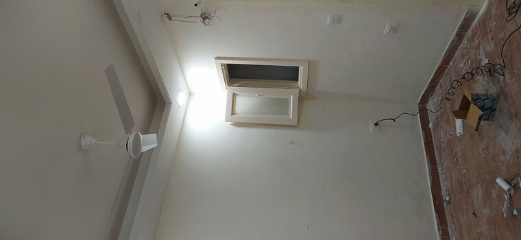 Room, shivalik colony 3 Bedroom 1800 Sq.Ft. Builder Floor In Shivalik Colony Delhi 10581247