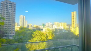 Swimming Pool in 3 BHK Apartment at Oberoi Exquisite Goregaon, Goregaon East – for Rent