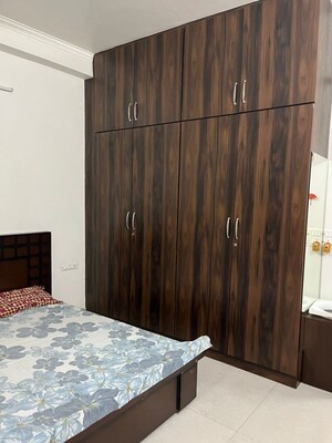 Bedroom in 2 BHK Builder Floor at Sector 30 – for Rent