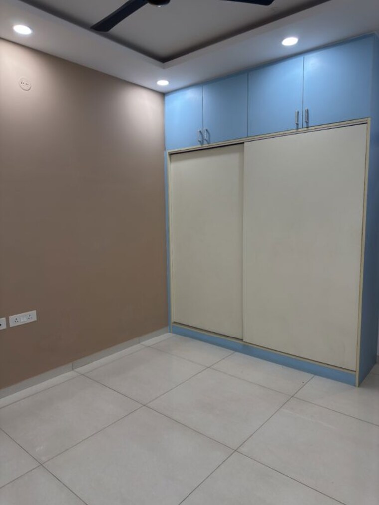 Room, sobha-palm-courts 3.5 Bedroom 1935 Sq.Ft. Apartment In Kogilu Bangalore 10581330