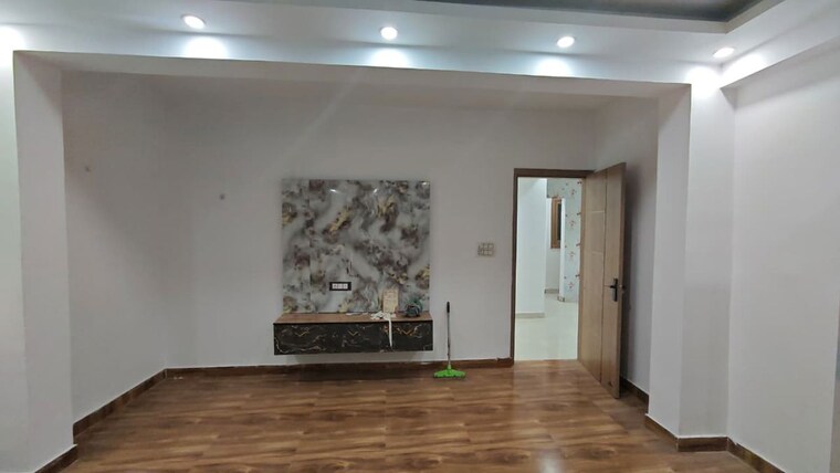 Room, wave-galleria 2.5 Bedroom 1215 Sq.Ft. Villa In Wave City Ghaziabad 10581324