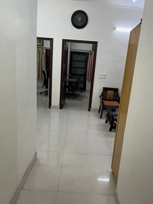 Room in 2 BHK Builder Floor at Sector 30 – for Rent