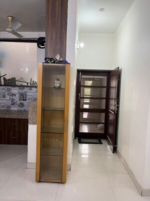 Living Room in 2 BHK Builder Floor at Sector 30 – for Rent