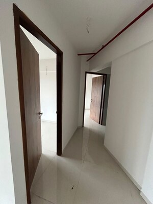 Room in 2 BHK Apartment at L And T Rejuve 360, Mulund West – for Rent