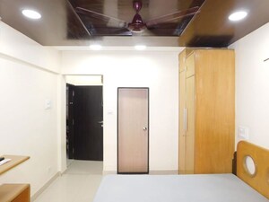 Room in 2 BHK Apartment at Vasant Valley Complex, Malad East – for Sale