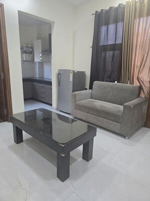 1 BHK Builder Floor For Rent in Sector 40