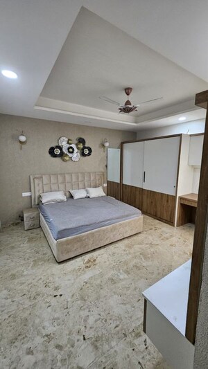 Bedroom in 3 BHK Independent House at Nipania – for Rent