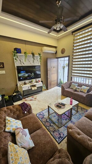 Living Room in 3 BHK Independent House at Nipania – for Rent