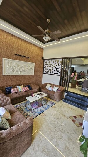 Living Room in 3 BHK Independent House at Nipania – for Rent