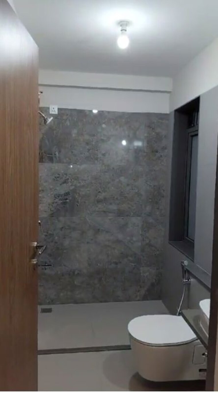 Bathroom, chembur 2 Bedroom 962 Sq.Ft. Apartment In Chembur Mumbai 10581411