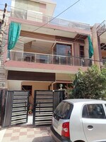 4 BHK + Store Room 117 Sq.Yd. Independent House in Sector 125