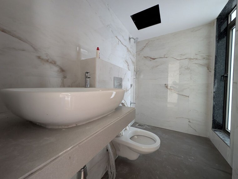Bathroom, hubtown-seasons 3 Bedroom 1050 Sq.Ft. Apartment In Chembur Mumbai 10581479