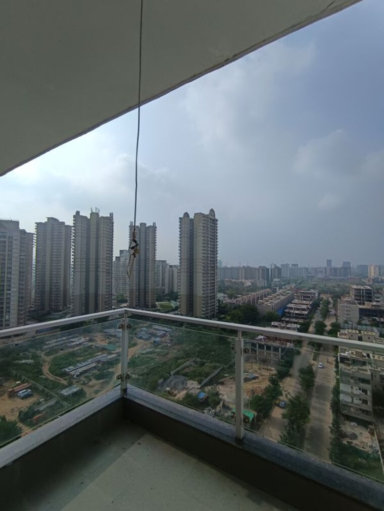 Swimming Pool, m3m-escala 3.5 Bedroom 1950 Sq.Ft. Apartment In Sector 70a Gurgaon 10581499
