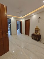 3 BHK + Servant Room 215 Sq.Yd. Builder Floor in Craft Destination 43