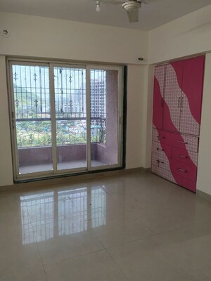 Room in 3 BHK Apartment at Adhiraj Gardens, Kharghar – for Rent