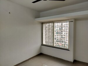 Room in 2.5 BHK Apartment at Aswani Green Valley, Wakad – for Rent