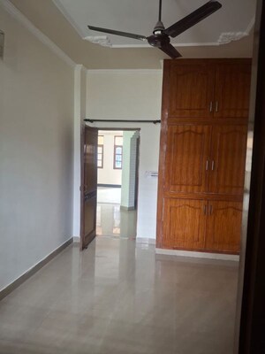 Room in 2 BHK Independent House at Niranjanpur – for Rent