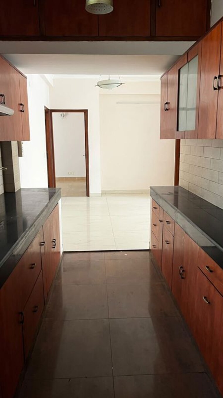 Kitchen, ardee-city 3 Bedroom 1530 Sq.Ft. Builder Floor In Sector 52 Gurgaon 10581520