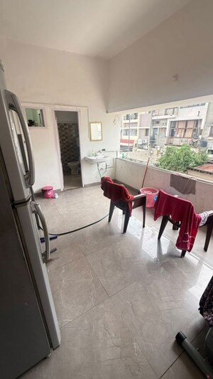 Team Area in 1 RK Independent House at Sector 15 – for Rent