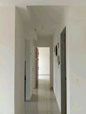  2 BHK Apartment at UK Iridium, Kandivali East – for Sale