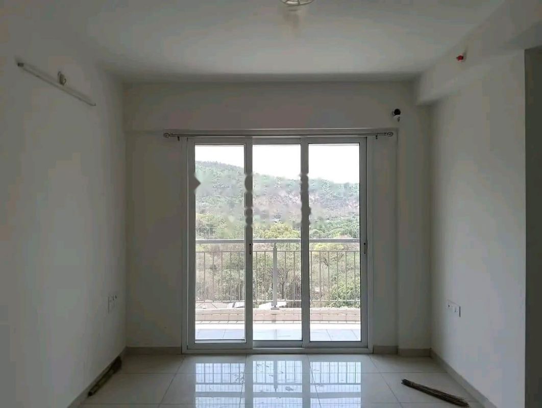 2 BHK 525 Sq.Ft. Apartment in UK Iridium