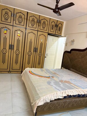 2 BHK Apartment For Rent in Mahim