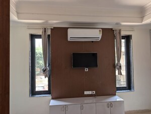 Building Lobby in 3 BHK Builder Floor at Sushant Lok 2, Sector 57 – for Rent