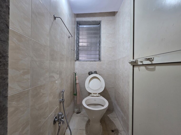 Bathroom, vaidya nagar 1 Bedroom 580 Sq.Ft. Apartment In Vaidya Nagar Mumbai 10581563