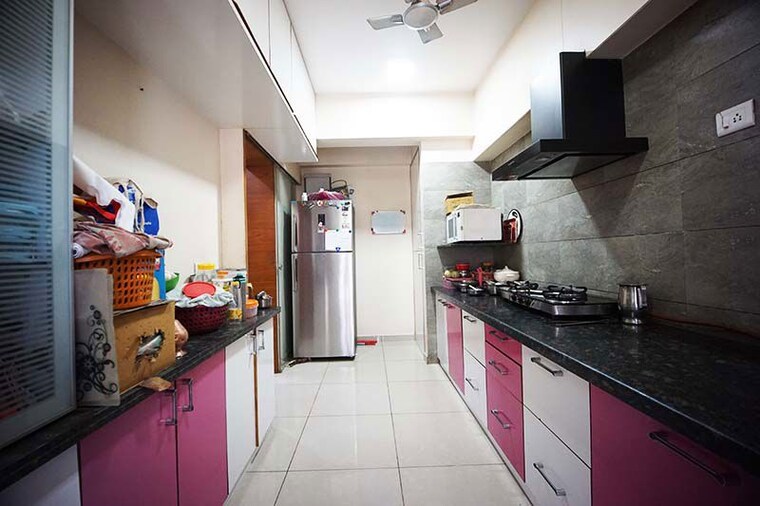 Kitchen, shela 3 Bedroom 1960 Sq.Ft. Apartment In Shela Ahmedabad 10581400