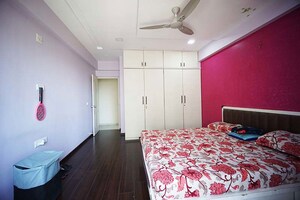 Bedroom in 3 BHK Apartment at Shela – for Sale