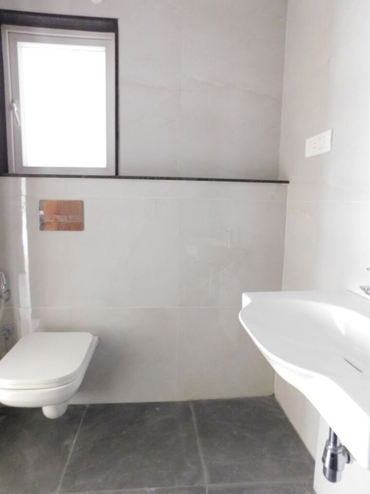 Bathroom, my-home-sayuk 3 Bedroom 1926 Sq.Ft. Apartment In Tellapur Hyderabad 10581605
