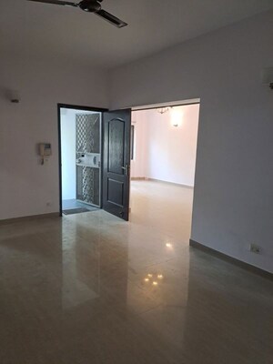 Room in 3 BHK Builder Floor at Ardee City, Sector 52 – for Sale