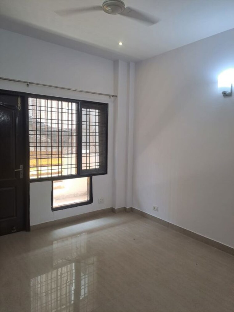 Room, ardee-city 3 Bedroom 1500 Sq.Ft. Builder Floor In Sector 52 Gurgaon 10581601