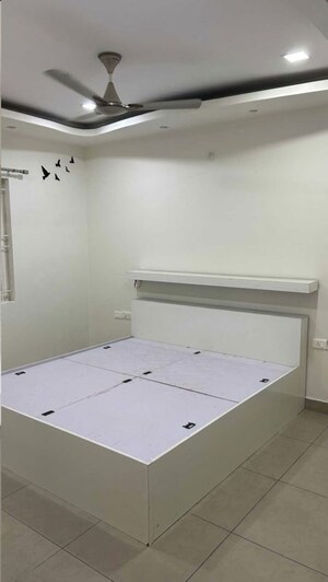 Room in  Apartment at Aparna HillPark Lake Breeze, Chanda Nagar – for Rent
