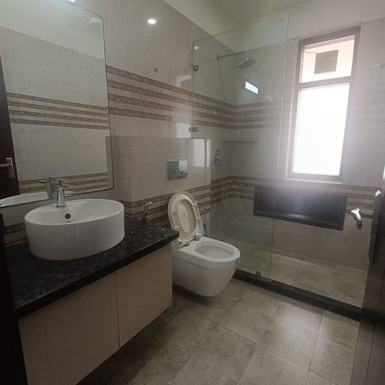 Kitchen, sector 15 2 Bedroom 1800 Sq.Ft. Builder Floor In Sector 15 Gurgaon 10581657