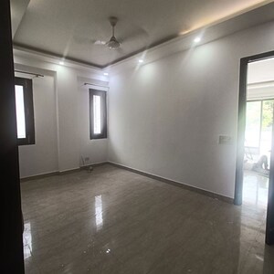 Room in 2 BHK Builder Floor at Sector 15 – for Rent