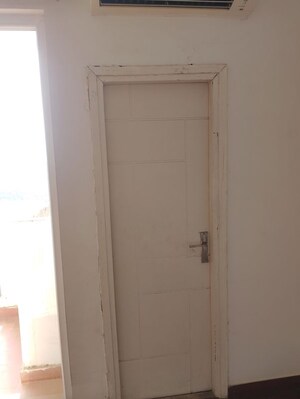  3.5 BHK Apartment at Emaar Palm Hills, Sector 77 – for Rent