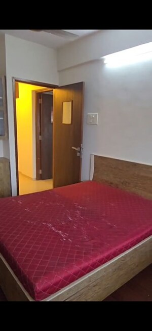Room in 2 BHK Apartment at Damodar Park Apartment, Ghatkopar West – for Rent