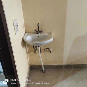 Bathroom in 2 BHK Builder Floor at Sushant Lok 2, Sector 57 – for Rent