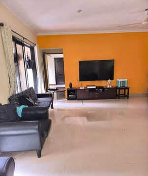Living Room in 2 BHK Apartment at Suchidham Complex, Goregaon East – for Sale