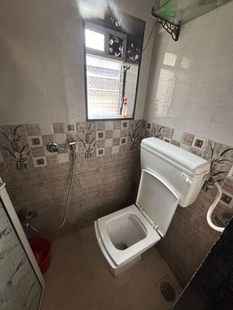 Bathroom, kalwa 1 Bedroom 600 Sq.Ft. Apartment In Kalwa Thane 10581733