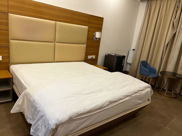 Bedroom, dlf cyber city Pg For Boys & Girls In Dlf Cyber City 10581729