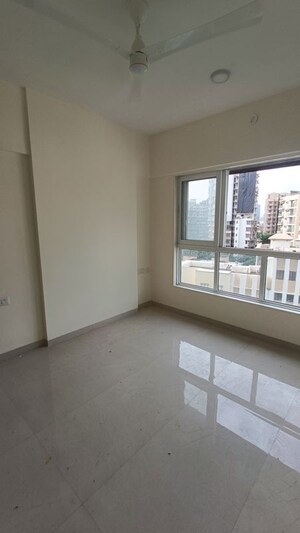 Master Bedroom in 1 BHK Apartment at Lotus Signature, Andheri West – for Rent
